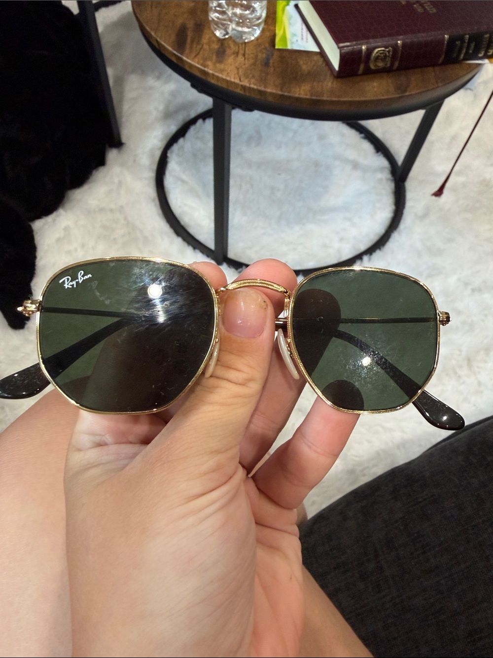Ray-Ban Men’s Gold Frame Sunglasses with Green Lenses